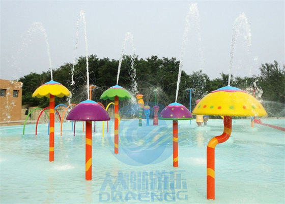 Ein guter Preis. Alles Fiberglas machte kleinen Pilz, den Brunnen für Kinder Park-Spritzen-Zone wässern Online