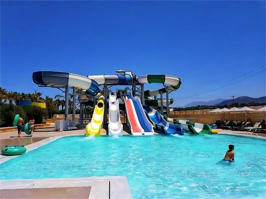 Ein guter Preis. ODM Wasservergnügungspark Fahrten Einrichtungen Schwimmbad Glasfaserrutsche für Kinder Online