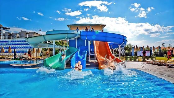 Ein guter Preis. ODM Außen-Wasserpark Unterhaltung Sport Schwimmbad Glasfaser Rutsche für Kinder Online