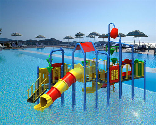 Kindersicherheits-Spielplatz-Wasserrutsche-Anti-UVpool-Dia im Freien mit Eimern