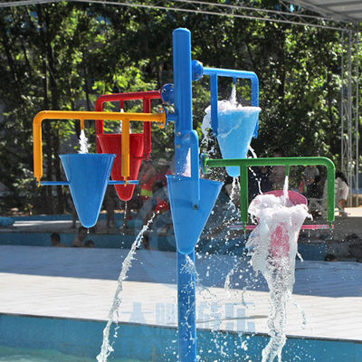 Handelswasser-Park 5 1 Fiberglas-in den strömenden Wasser-Eimern für Spritzen-Zone