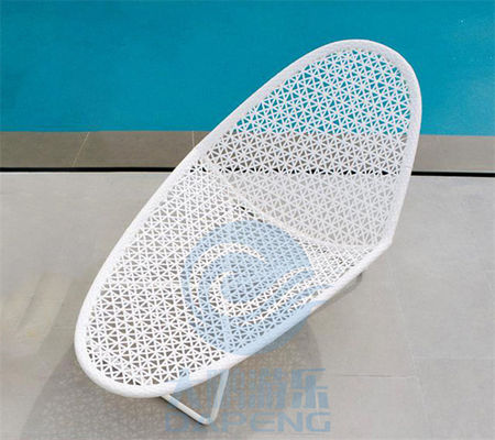Ein guter Preis. Nicht aufblasbare Swimmingpool-Zusatz-Balkon-Freizeit-weißes Rattan-Bett Online