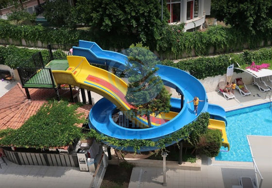 Soem-Swimmingpool-Wasserrutsche-Fade Resistant Fiberglass Spray Ground-Pool-Dia