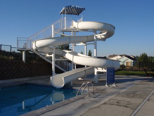 Privates Schwimmbad Spielzeug Glasfaser Rutsche Wasservergnügungspark Spiele Fahrten Innenbereich Spielplatz Kinder