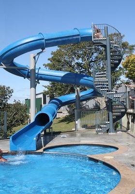 Wasserpark Spielplatz Außenbad Equipment Spiel Vergnügen Wasserrutsche Tube für Kind
