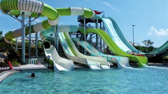 OEM Glasfaser Schwimmbad Rutsche Außenwasser Vergnügungsparks Spielsätze Fahrt