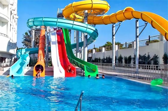 18.5 Kw Wasserpark Rutsche Spielen Vergnügen Fahrten Glasfaser Rutsche Außen für Kinder