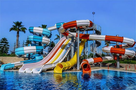 OEM Kinder Wasservergnügungspark Ausrüstung Tube Glasfaser Rutsche zum Verkauf