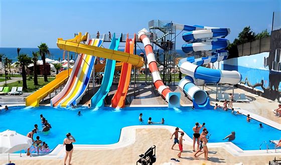 Ein guter Preis. ODM Erwachsene Vergnügungs-Wasserpark Produkte Glasfaser Rutsche zum Verkauf Online