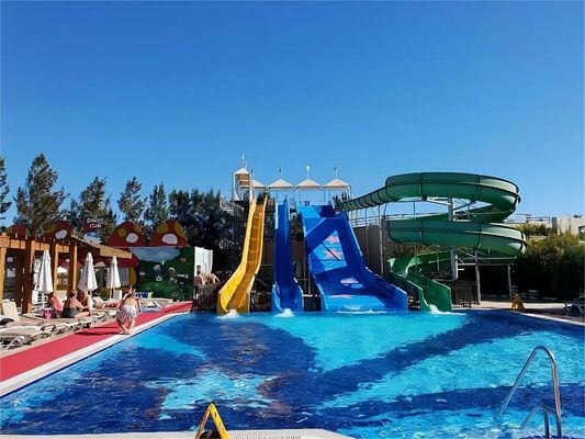 ODM Vergnügungspark Einrichtungen Freien Spielplatz Spielsätze Wasserrutschen für Kinder