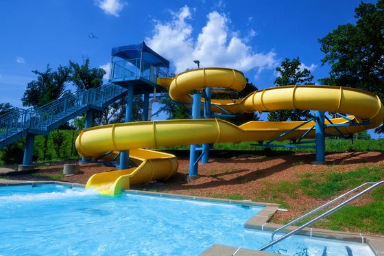 Freier Vergnügungspark Kinder Schwimmbad Spiral Glasfaser Wasserrutsche