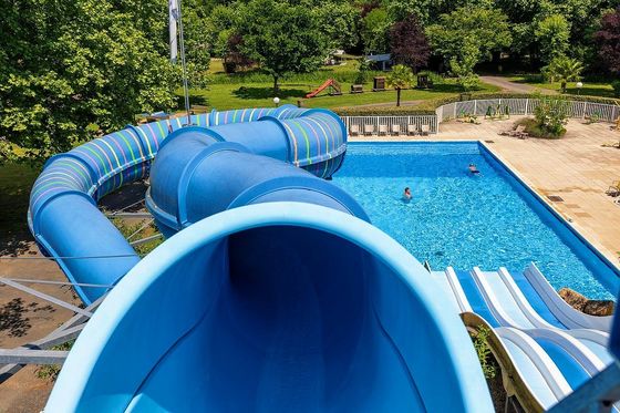 Kinder Indoor-Spielplatz Schwimmspiel Pool Wasserspielgeräte Aqua Tube Custom-Slides für Kinder