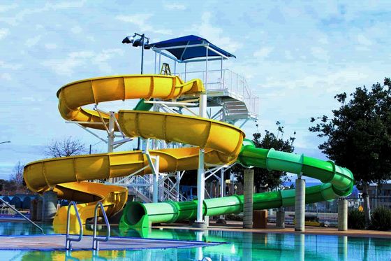 Kinder Schwimmbad Wasserspiel Spielen Spirale Glasfaser Wasserrutsche für Kinder