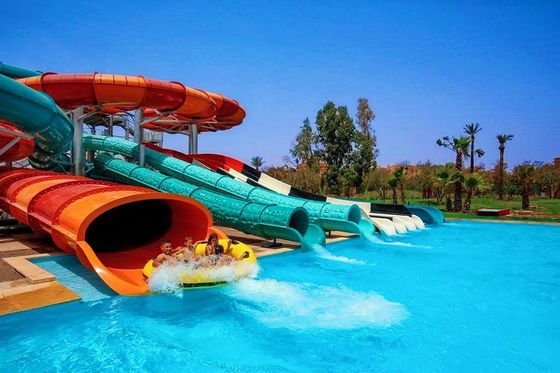 Erschwingliche Schwimmbäder 5-12 Meter Schiebehöhe 10-12 mm Fiberglasdicke