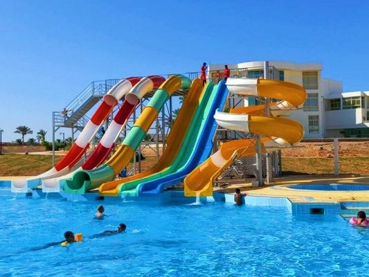 Erwachsene Schwimmbad-Wasserrutschen Zubehör umfasst Wasserversorgung und Kläranlage