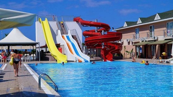 Wasser-Spielpark Ausrüstung Design Vergnügen Schwimmbad Fahrt Custom