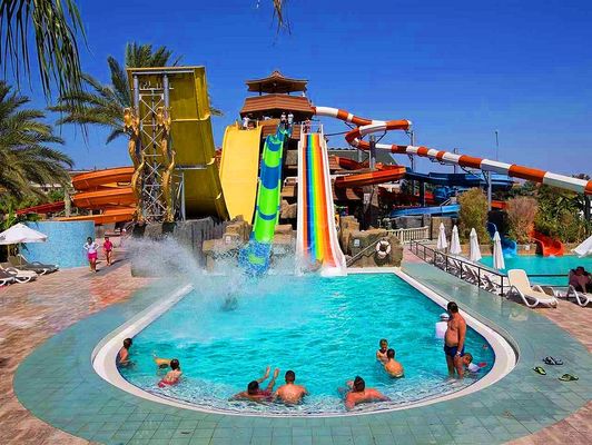 ODM Kinder Vergnügungspark Gewerblicher Schwimmbad Spielzeug Spiral Rutschen Set