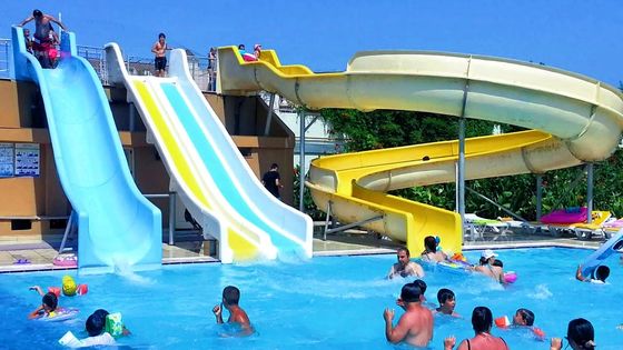 Schwimmbadzubehör Wasserspiel für Kinder Glasfaserröhre Spiralwasserrutsche