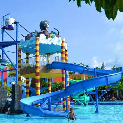 Ein guter Preis. Kinder im Schwimmbad Fahrt Glasfaser Wasserrutsche für den Aquapark Online