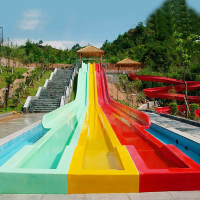 Ein guter Preis. 9m Height Fiberglass Water Slide with 100m³/slide Water Flow for 5-10 Passengers in Water Park Online