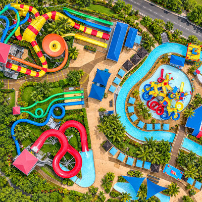 Ein guter Preis. 10000㎡ Wasserpark-Ausrüstung für alle Altersgruppen mit Glasfaser-Wasserrutschen und Wasserspielgeräten für den kommerziellen Gebrauch online